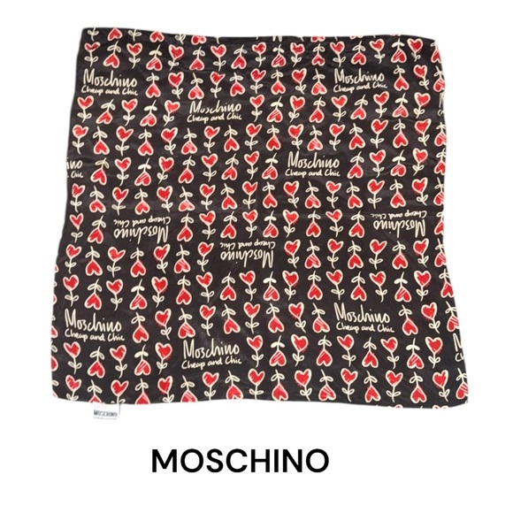 Moschino Accessories - Authentic MOSCHINO designer valentine love scarf